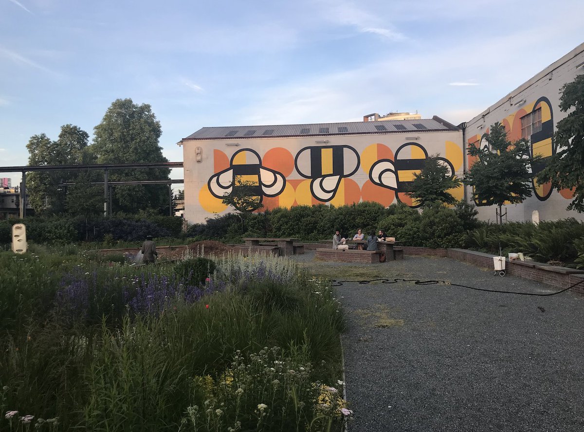 8. BEE PARK (also known as 5th and Pine pop-up Park) - For a small temporary space without much infrastructure, it's fun- Nice big picnic tables for physically distancing In This Time- Once the kids get tired of looking at the mural there's nothing for them