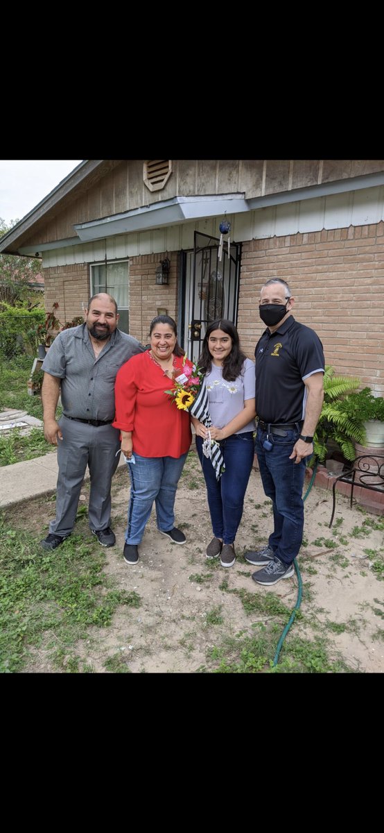 TerriersTravis's tweet image. Travis Admin surprising 8th Grade Top 10 Cathleen Saenz #TerriersTravis #SouthernRoots