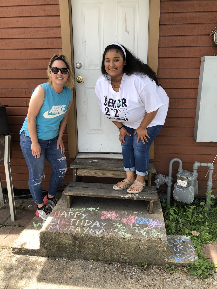Writing sidewalk messages on the last day of school...I’m going to miss my kids. 😭 <a href="/TexanTagTeam/">Texan Tag Team</a>