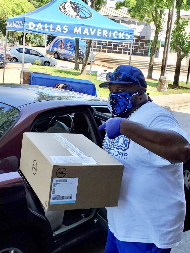 Mavs tweet media
