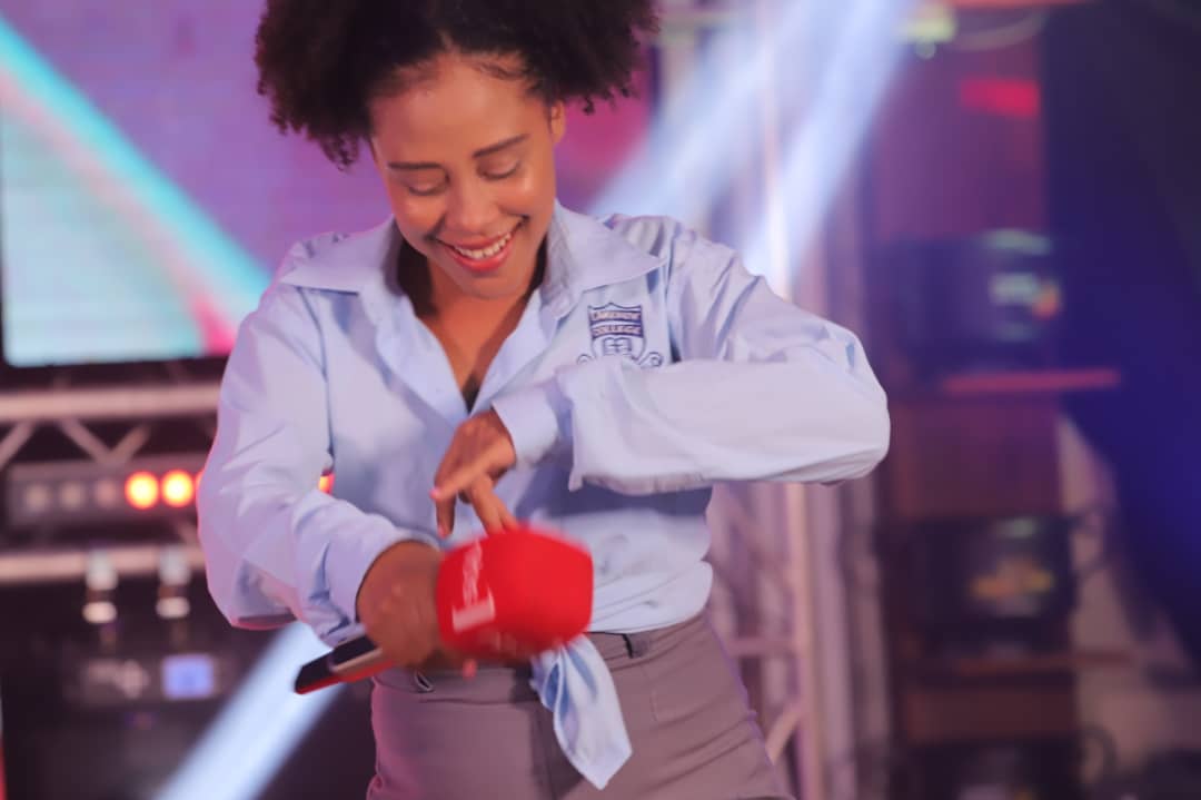 nbskatchup's tweet photo. Dedicate a love song to who used to be your crush while in high school.  #NBSKatchUp #NBSSNL #NBSUpdates https://t.co/y7M2d4mQxt
