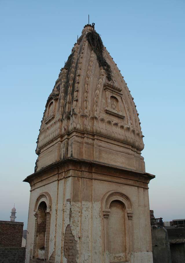 3•Ancient building of a temple located at Hussain Aghai, Multan, Punjab,  #Pakistan.