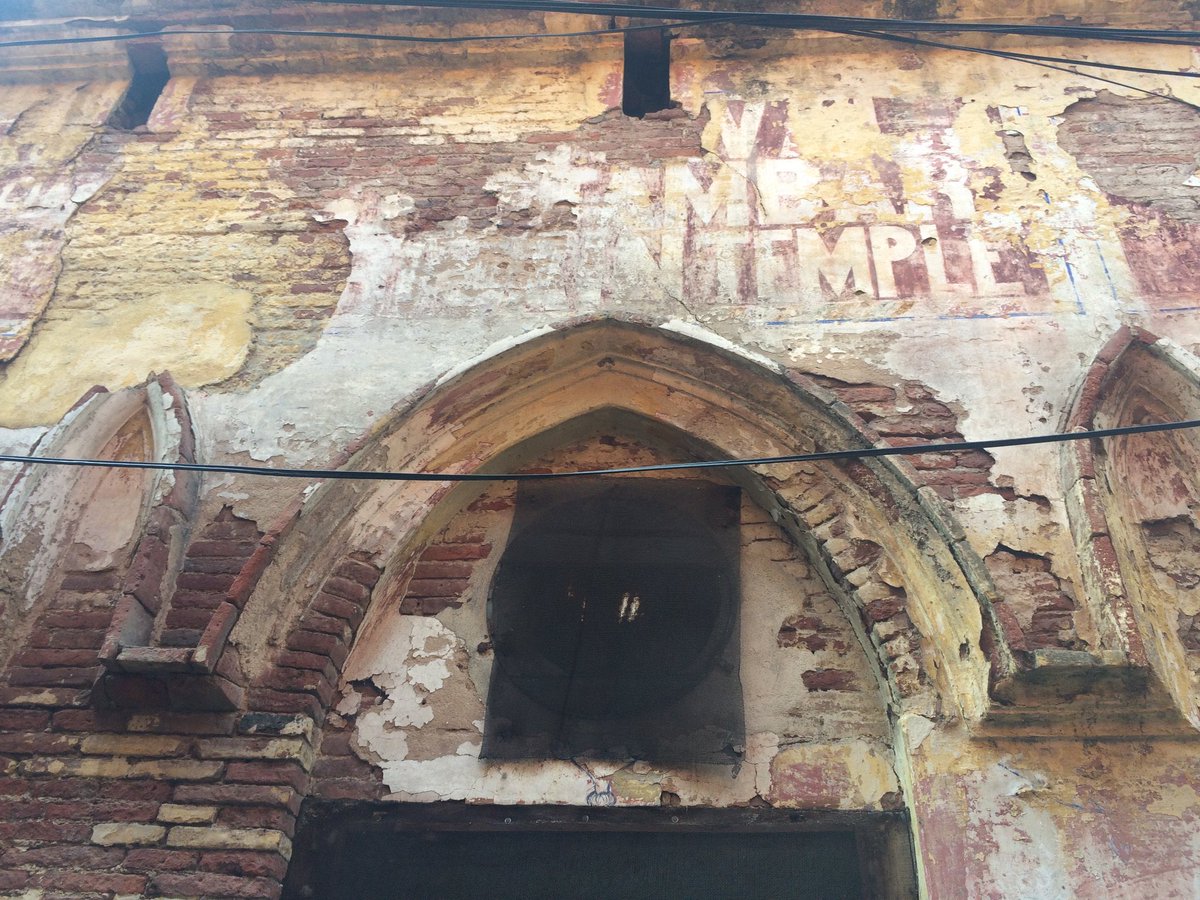 4•An old Digambar Jain Temple in Narowal, Punjab, Pakistan. Built in 1913.