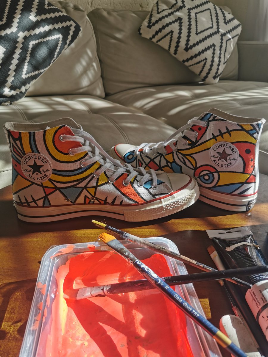 sindisonyoni's tweet image. LTD.EDN converse.co.za #CreateAtHome #UnitedApart

Shots:@KhuleMayisa