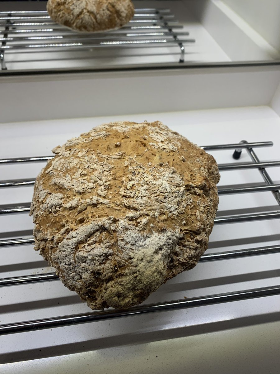 AnneLinsell's tweet image. So it seems my soda bread ☘️ 🇮🇪 is a weekly order. So new flour obtained, bread cooked, smelling lovely 😊 #lockdownchallenges #baking #wellbeing #health #learning