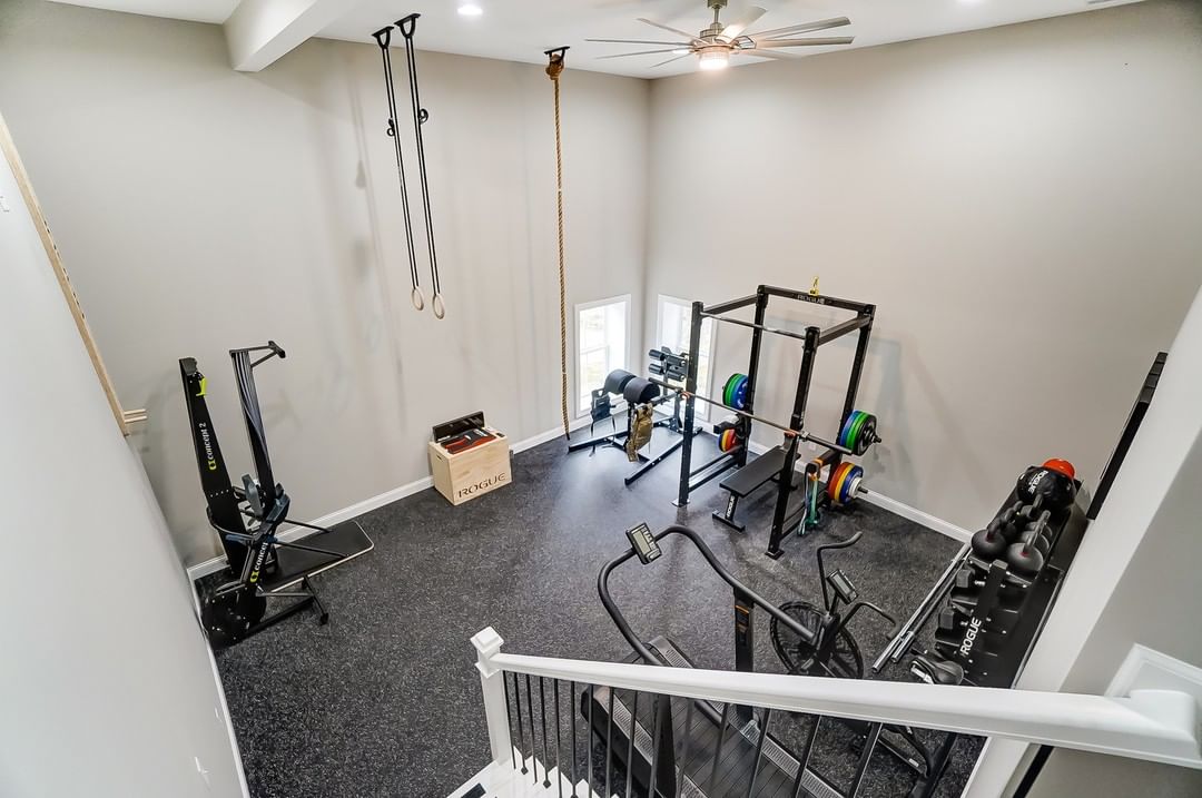 RogueFitness's tweet photo. Home gym goals. Would you ever leave? #ryourogue

Photo: sageandstoneliving https://t.co/FvAc1JhWxT