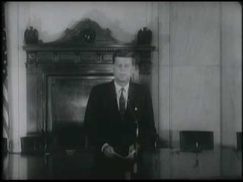 On January 2, 1960, John F. Kennedy (born on this date May 29 in 1917) announced his candidacy for President of the United States.  #OTD  #JFKGuterman 