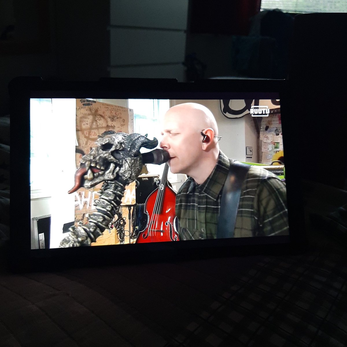 Keikat kovia, mut aika nannaa tää treenikämppälläkin kuulostaa olevan 🤟 #apulanta #ruutufi #perjantai