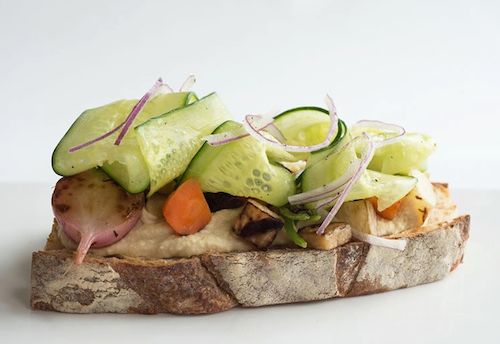 Celebrating: New Farmers Markets opening this Saturday! And  new partnerships and new items. Good luck to Westport's newest spot, Manna Toast Cafe  #toastwiththemost #wavehillbreads #norwalkfoodie #toast #sourdough #miche #meetmeatthefarmersmarket mailchi.mp/wavehillbreads…