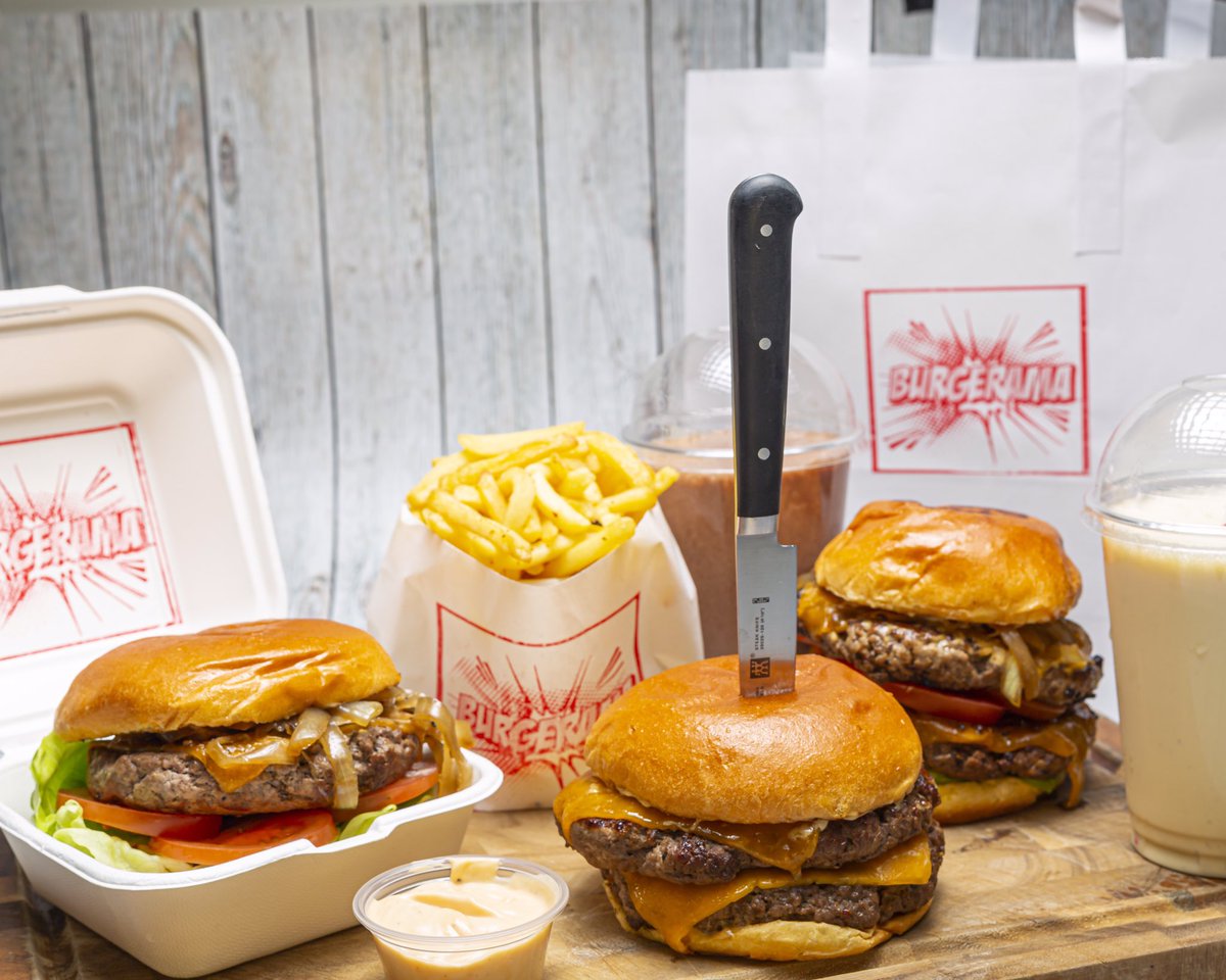 We use 6oz Irish Bred, Black Angus Beef.
Opening Thursday 4th June. Dundalk....More details to follow.
#burgerama #ghostkitchen #EatSafeDundalk #EatSafeIreland #louthchat