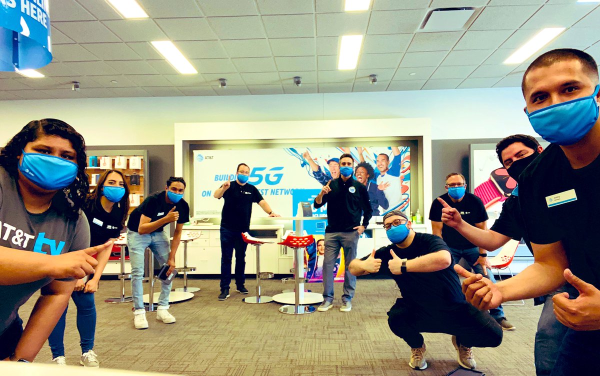 Jonny Rodriguez (@jonnyglm) on Twitter photo Northbrook is OPEN and ready to connect and help the community! Thank you for the visit! <a href="/TomMonahan10/">Tom Monahan</a> @joe_boxer44 @NiloYepez_GLM <a href="/coachcraigmack/">Craig</a> <a href="/GreaterLakesMkt/">Greater Lakes Market 🌊</a> <a href="/ATT/">AT&T</a> Northbrook is OPEN and ready to connect and help the community! Thank you for the visit! <a href="/TomMonahan10/">Tom Monahan</a> @joe_boxer44 @NiloYepez_GLM <a href="/coachcraigmack/">Craig</a> <a href="/GreaterLakesMkt/">Greater Lakes Market 🌊</a> <a href="/ATT/">AT&T</a>