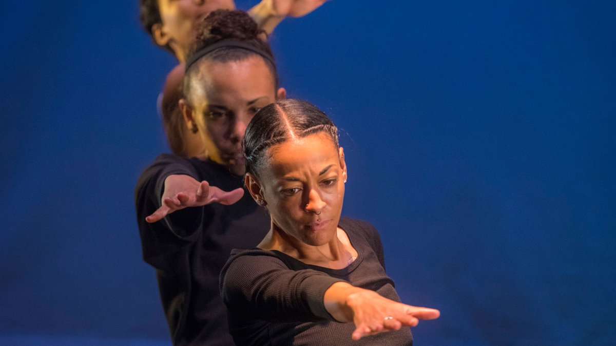 visitdenver's tweet photo. #VirtuallyDenver: Explore @CPRDance's virtual offerings that include online dance lessons, a podcast, recorded performances and more: https://t.co/q2G7YtZl3R https://t.co/jZpvo6oflN