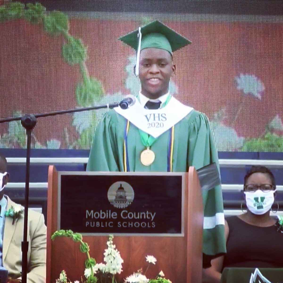 mcpsstech's tweet photo. Catch the replay of the 2020 Vigor High School Graduation ceremony on YouTube or FB! Congratulations to the class of 2020!
#IamMCPSS #LearningLeading #mcpsstech #mcpss #mcpssedu @vigorhighschool https://t.co/amAYurtGat