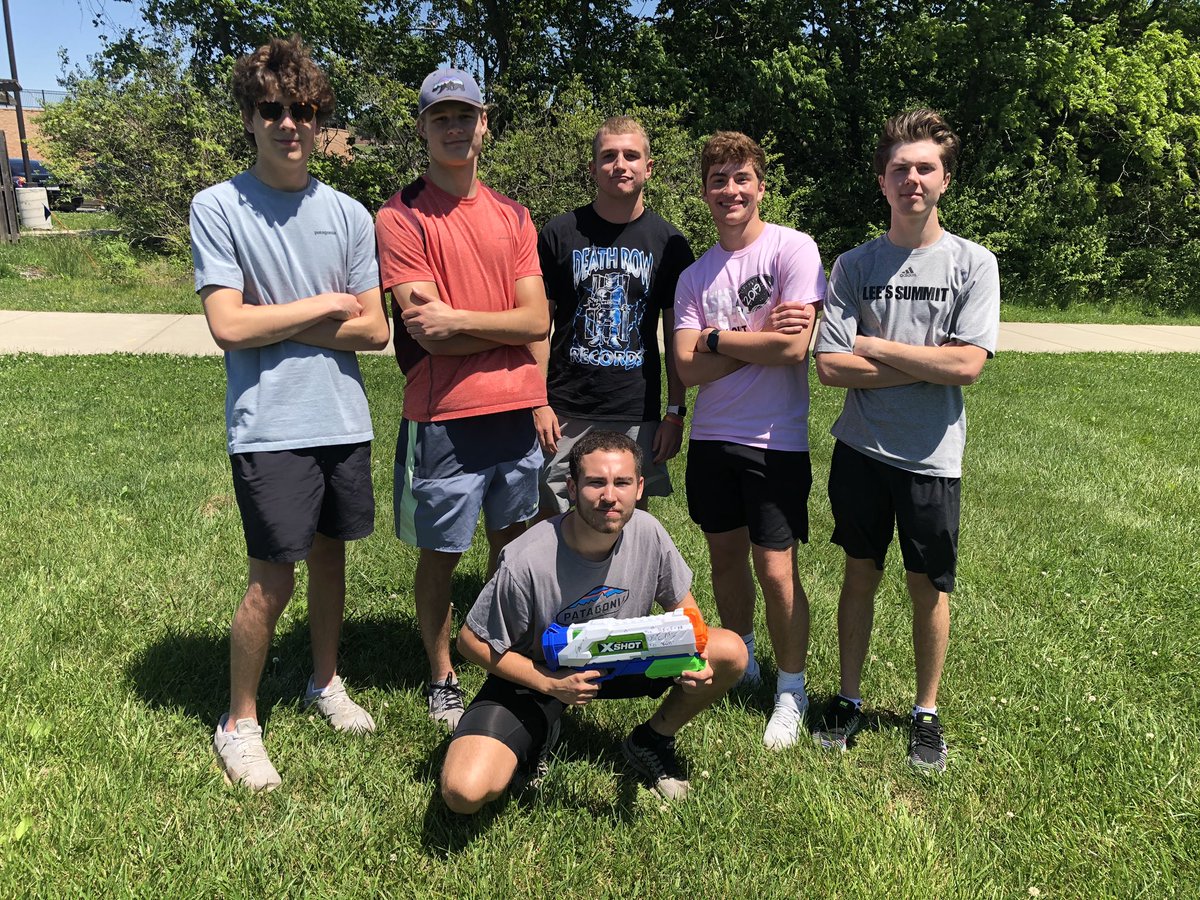 lshsnerf2020's tweet photo. Strictly business has found the revive. They’re looking to sell. https://t.co/MK3L7DhJfT