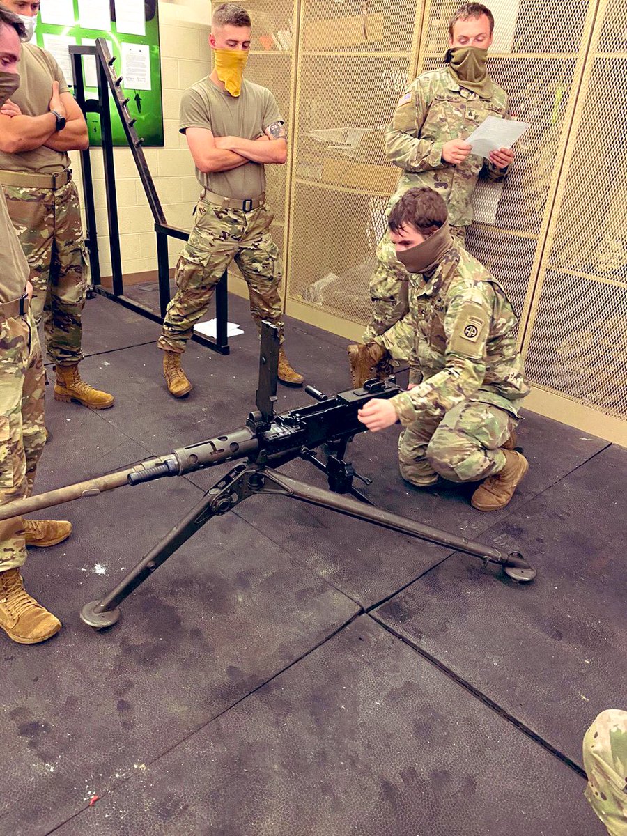 jacobs_brian82's tweet photo. B Co Paratroopers training to be brilliant in the basics, preparing for the @82ndABNDiv upcoming EIB/ESB. @1_325thAIR @1stBN_325thCDR https://t.co/grAX09jYZc