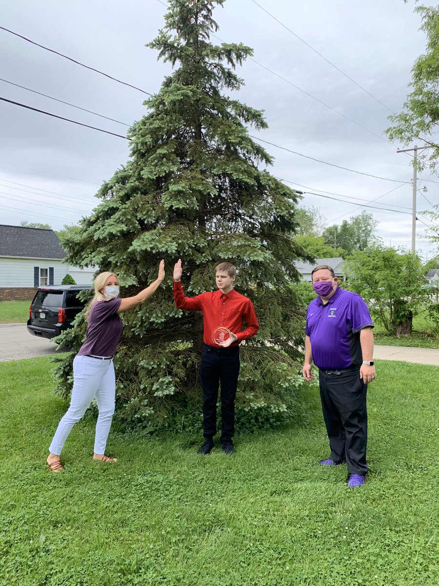 Congrats the the Valedictorian for the Class of 2020 Logan Williams!!  We are very proud of all you have accomplished and wish you the best at IU this fall!  <a href="/wlbcstudio/">WLBC Radio</a> <a href="/MuncieSchools/">Muncie Community Schools</a> <a href="/KennaJones1/">Kenna Jones</a>