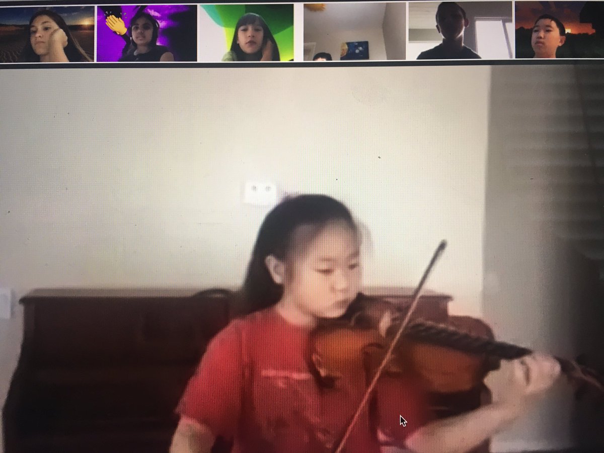 SolanaPacific's tweet image. Mrs. Hall’s 4th grade class sharing their wonderful talents with one another this morning in between studying the California Gold Rush! Such amazing learning, sharing and growing together! #sbsdedu #sbsdsp