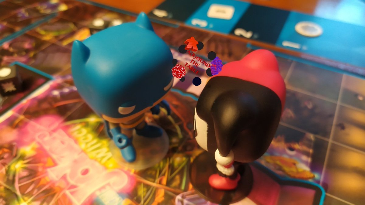 AroundThe7able's tweet photo. C'è un bel #assembramento nel parco di divertimenti del #Joker, è un bel problema per i #supereroi affrontare i super #vilian!
#funkopop #Funkoverse #funkoversedccomics
#Attornoaltavolo c’è: #batman #harleyquinn
#batgirl https://t.co/APiybrrRlm #arounthetable #boardgames https://t.co/8vQaZnwiJW