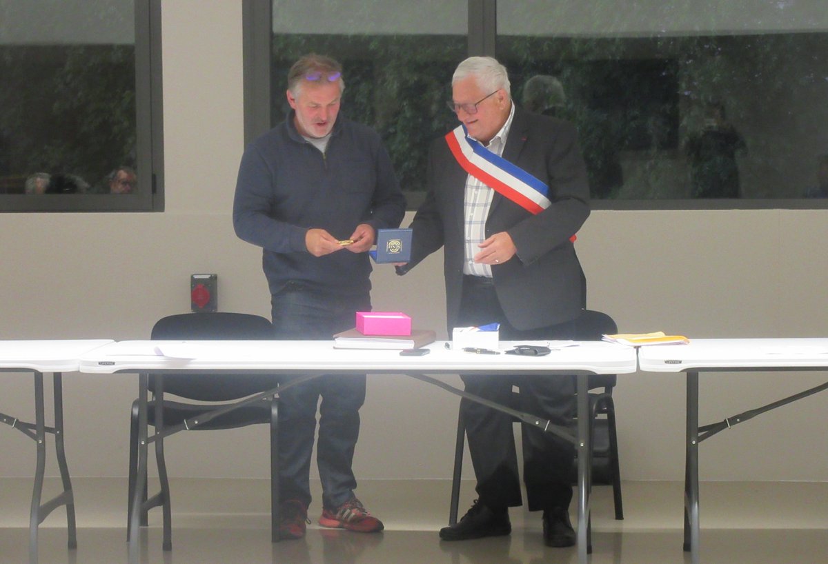 Genest jacques tweet media