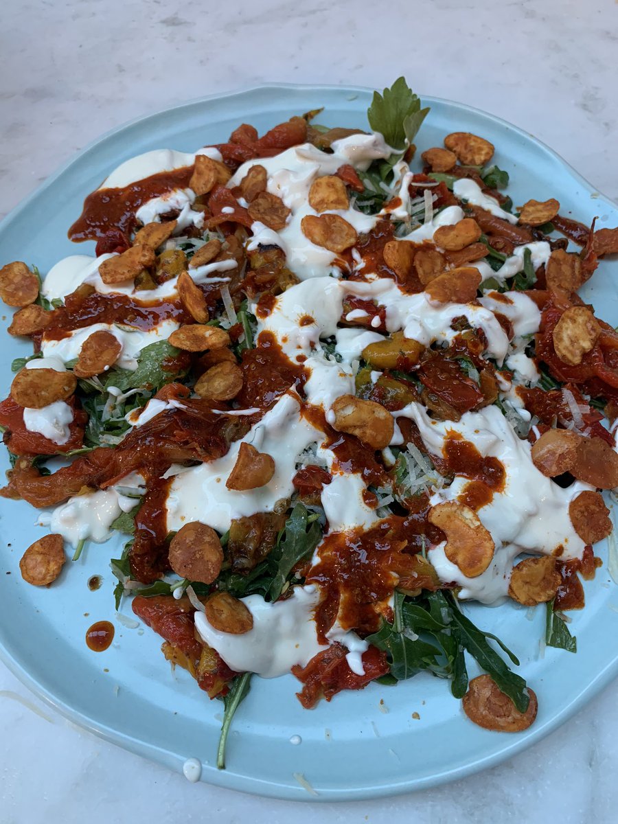 HeirloomsandSpoons tweet media