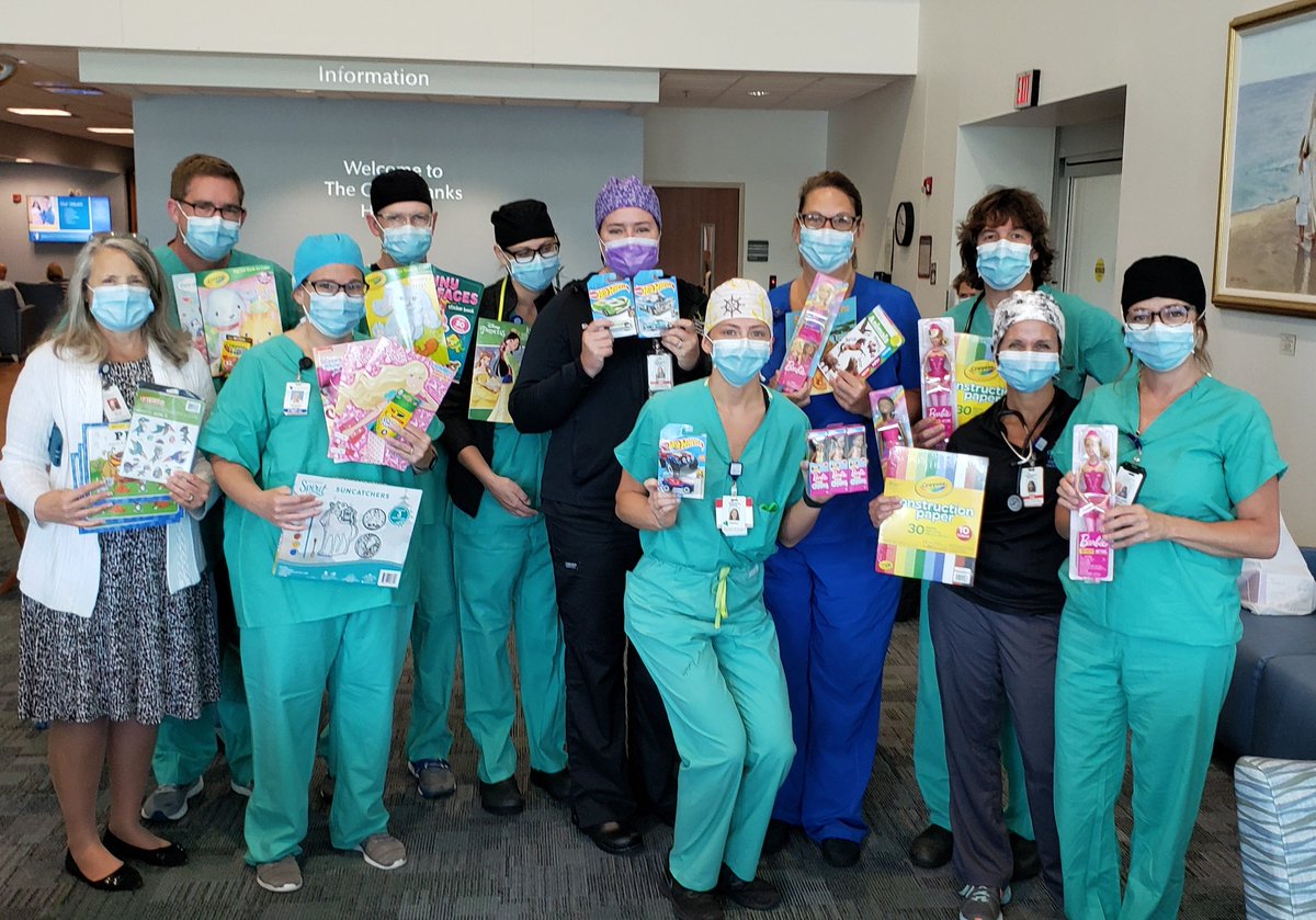 ZachsToyChest's tweet photo. Busy 🐝 We've done 3 toy drops - James & Connie Maynard, OBX Hospital and @uncchildrens.You made this happen by supporting ZTC! @theouterbanks
#toys #smiles #joy #toysmatter #toysforkids #community #volunteer #charity #givejoygetjoy #couragecards #thankyou #toychestlife #ZTCcares https://t.co/BSYWV7FPR4