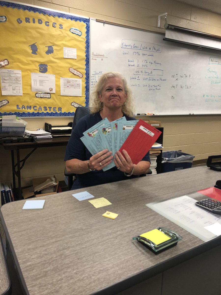 Reflecting on my 31-year career on Check-Out Day 2 weeks ago. My classroom was as I left it for Spring Break. 😥 First time in 22 years I couldn’t pass out timecards to #bridgesbulldogs Proud to be a part of <a href="/GCISD/">Grapevine-Colleyville ISD</a> @LHopkinsGCISD