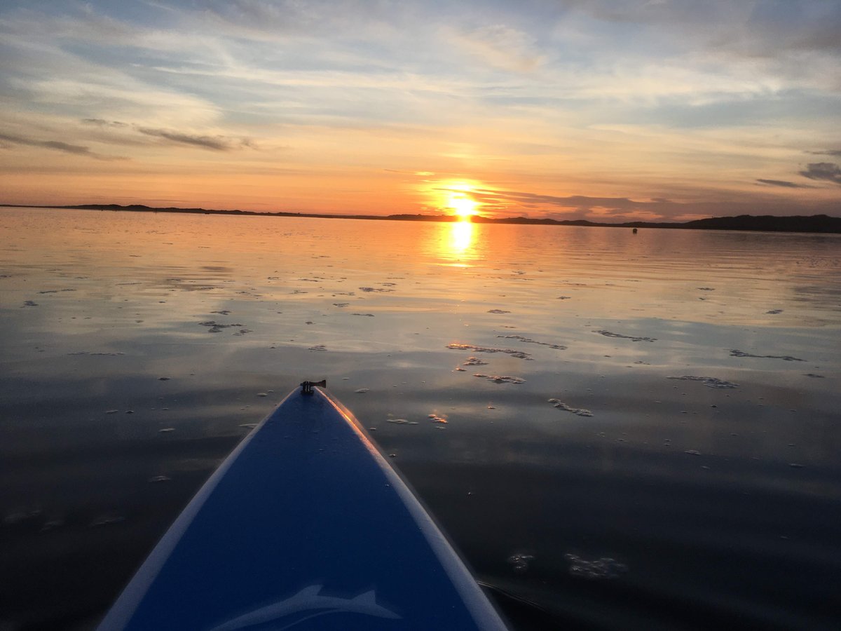 Gliding into the weekend on a @jimmylewisboards Rail!   Perfect for a downwinder into the setting sun! LUSH!
Pop online northshoresurf.co.uk or get in touch to demo! Find your perfect summer SUP. 

#SUPlife #standuppaddleuk #standuppaddle #loveSUP #SUPgirl #SUPtour #SUPnorfolk