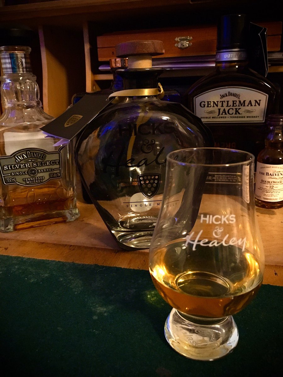 My last drop of Hicks and Healey’s Cornish whiskey 🥃 and what a better last drop to have we salute you roger 👍🍺 #RIPRoger <a href="/StAustellBrew/">St Austell Brewery</a>