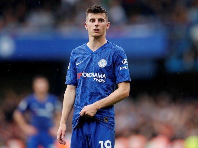 Mason Mount: The way Chelsea fans speak about him make him look like he’s the second coming of Frank Lampard. Which I’m not surprised by. Will never reach Lampards level. Wilshere is twice the player even with the injuries. Poor mans/BTEC Lampard.