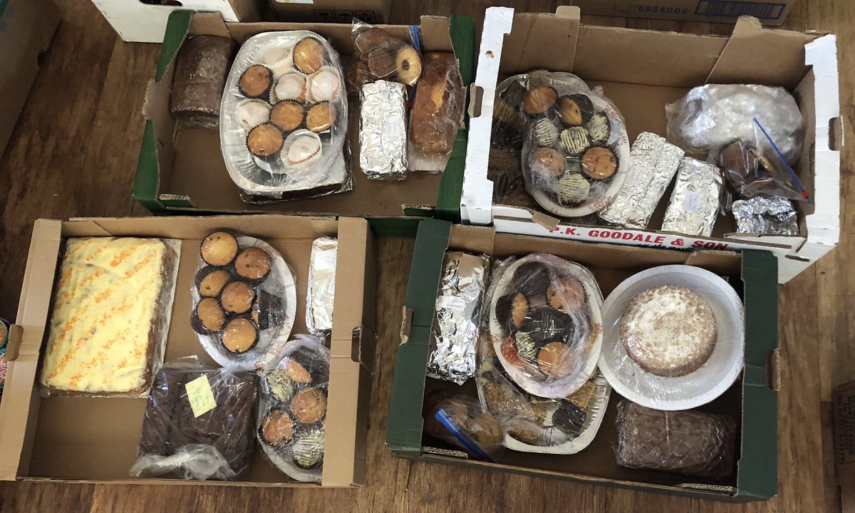 Focus4Hope's tweet photo. We’ve finished our 13th week with 43 parcels &amp; 6 prescriptions. 
 We delivered boxes of cakes to local hospices, care homes &amp; ICU dept.
Thanks to our team of volunteers, @skytv N6-10 team
Huge thanks to @CalderdaleFound and @RastrickMillion 
#Calderdalecommunityresponse https://t.co/Hyq9HVOOtM