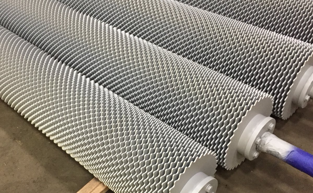 TerraSourceGlbl's tweet photo. Beautiful new shafts for Jeffrey Rader Disc Screen (RDS) at major pulp mill in USA. RDS = undisputed workhorse for removing oversized objects from wood chips, etc. #discscreen #woodchips #jeffreyrader

https://t.co/pFj3p7d0sZ https://t.co/UDcYFhKgLr