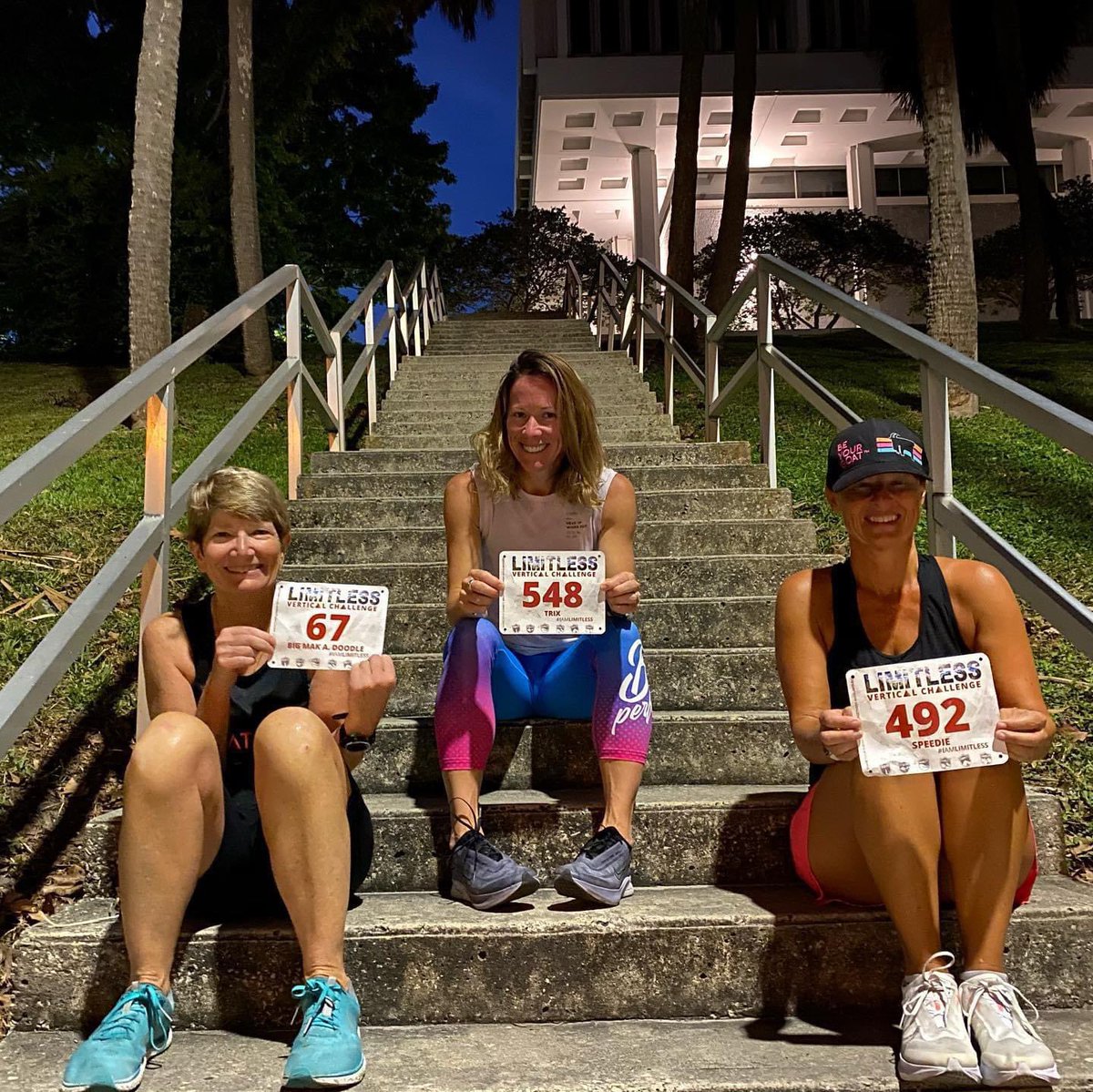 MsSpeedie's tweet image. Limitless Vertical Challenge. 14505 ft of climbing in 4 days. Gotta get creative when ya live in flat Florida. #iamlimitless @runsteepgethigh #couldhavedoneeverest #mightbeaddictedtostairs @beyourgoat