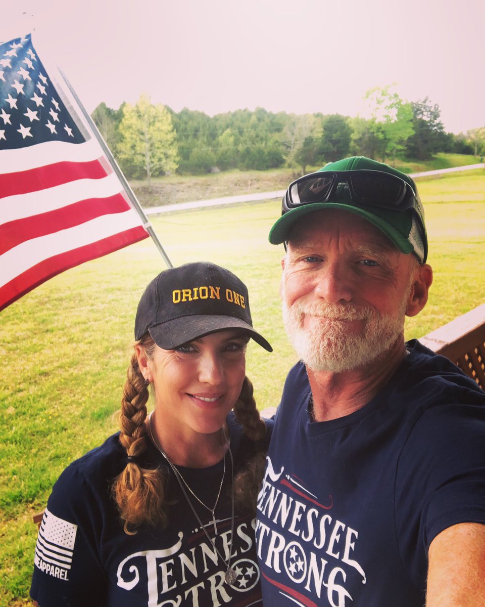 E_D_Erker's tweet photo. From #Orionsblackbelt #VeteransProgram good night and God bless. https://t.co/pM8xkeKOYc