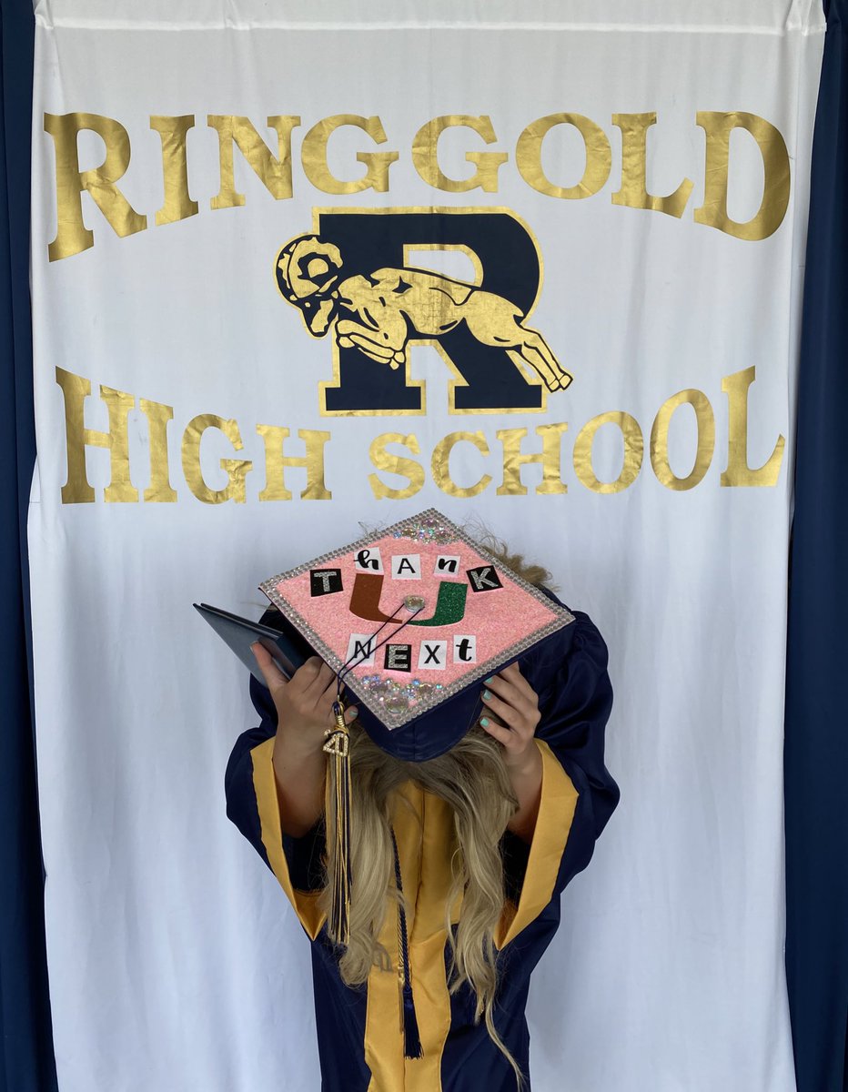 Ringgold_HS's tweet photo. RHS Seniors show off their caps!  Whether it be their college name, or their words of wisdom, RHS Seniors have bright futures ahead! https://t.co/9NuXXAV9EB