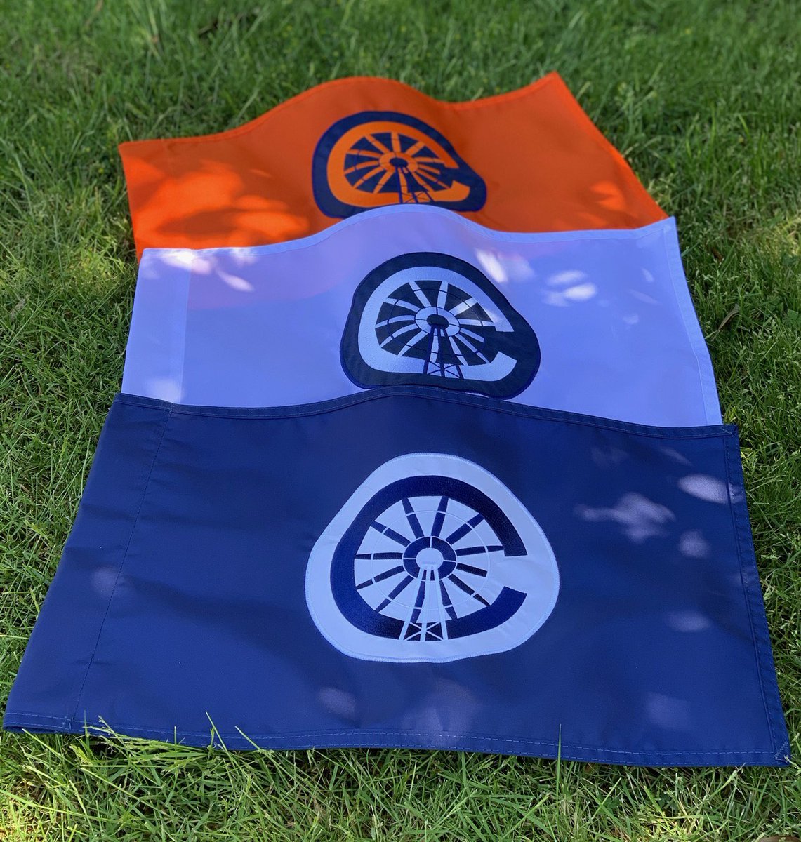 FlagBag Golf Co. (@flagbaggolf) on Twitter photo Beautiful new flag arrival today from our friends <a href="/OPostFoundation/">outpostfoundation</a> and <a href="/OUTPOSTCLUB/">The Outpost Club</a> !
Bid now on this one of a kind Outpost Club FlagBag to benefit golf industry workers experiencing COVID-19 related financial hardship.
32auctions.com/organizations/… Beautiful new flag arrival today from our friends <a href="/OPostFoundation/">outpostfoundation</a> and <a href="/OUTPOSTCLUB/">The Outpost Club</a> !
Bid now on this one of a kind Outpost Club FlagBag to benefit golf industry workers experiencing COVID-19 related financial hardship.
32auctions.com/organizations/…