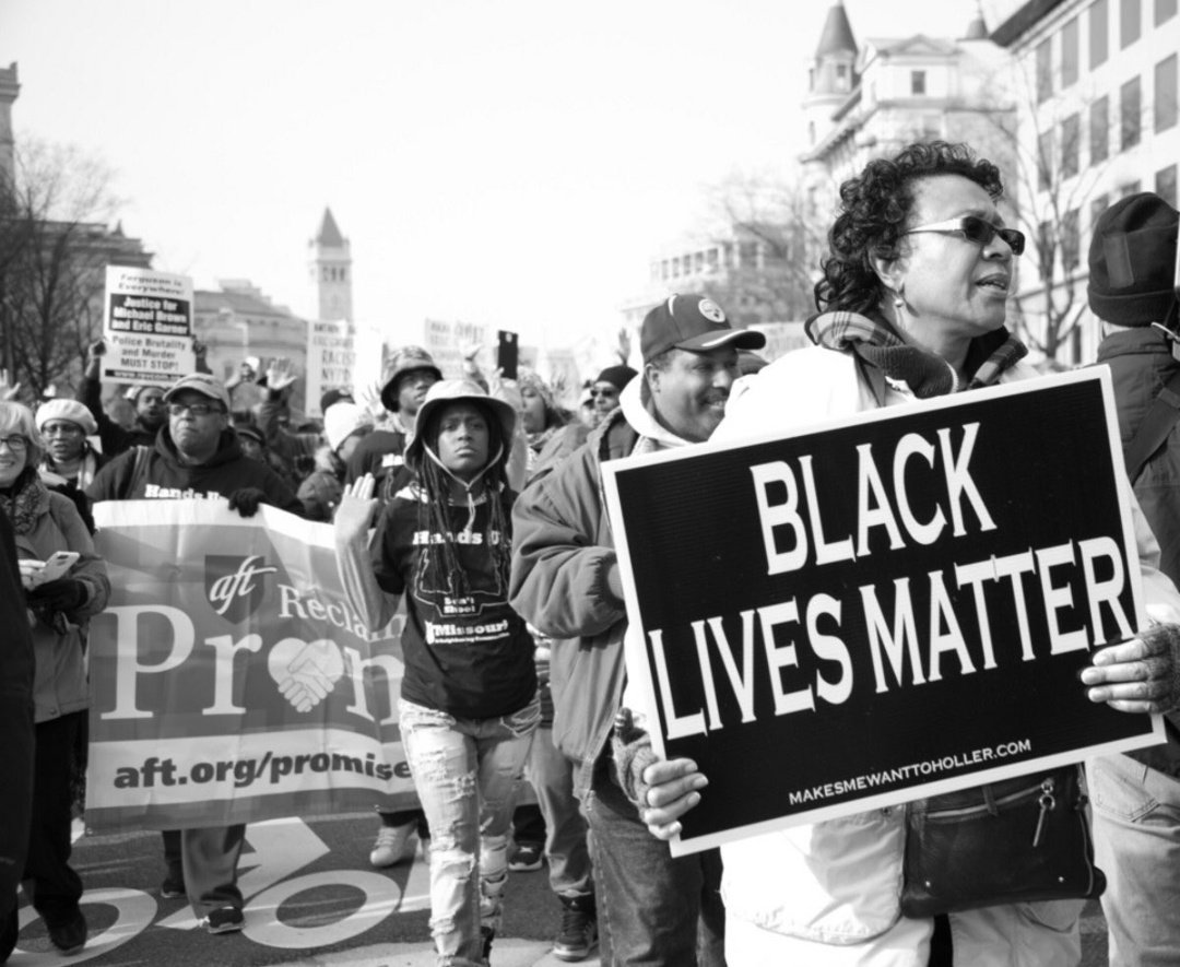 st4rdustannie's tweet image. ❗❗PLEASE KEEP SPREADING AWARENESS❗❗
It will only take u a few minutes to RT and Reply ...

NO JUSTICE, NO PEACE

#BlackLivesMater #RAISETHEDEGREE