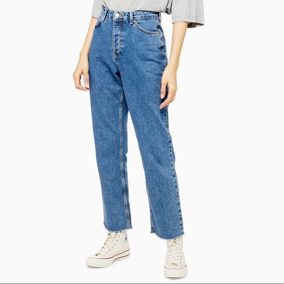 bigmackslife's tweet photo. So good I had to share! Check out all the items I'm loving on @Poshmarkapp #poshmark #fashion #style #shopmycloset #tullechantilly #freepeople #topshop: https://t.co/Yxbb6i29Xb https://t.co/JS6yYeY2Sy