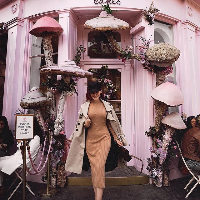 I am looking for fashion products reviewers.🤩
You can become an H&amp;M Mystery Shoppers and you can win a £100 Gift Card to spend at H&amp;M😍
Girls and guys, if you are from the UK and you like clothes, register in the link from my description! 
🤗