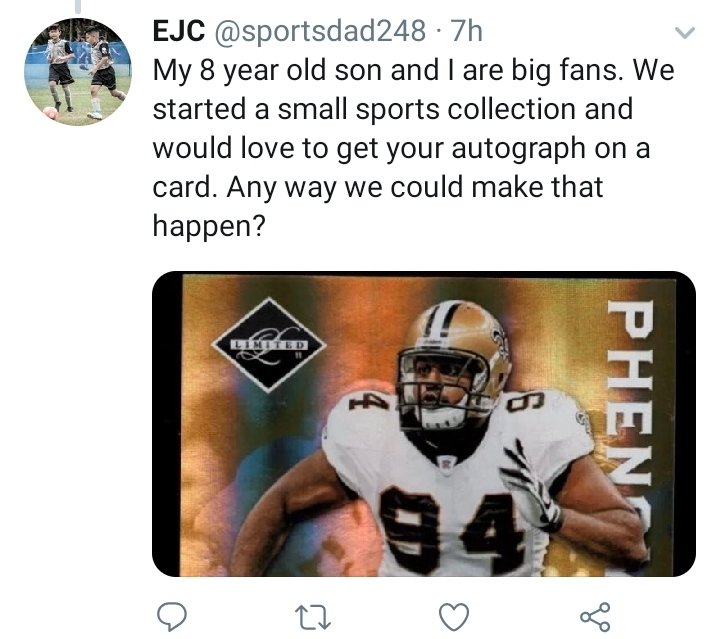 IrmoBassetHound's tweet photo. @sportsdad248 @MarcusLattimore You're son never saw him play and you do this with every athlete.  You just want to make money and resale https://t.co/wPZ5p0aXjT
