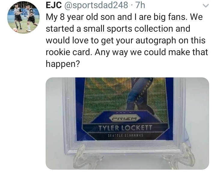 IrmoBassetHound's tweet photo. @sportsdad248 @MarcusLattimore You're son never saw him play and you do this with every athlete.  You just want to make money and resale https://t.co/wPZ5p0aXjT