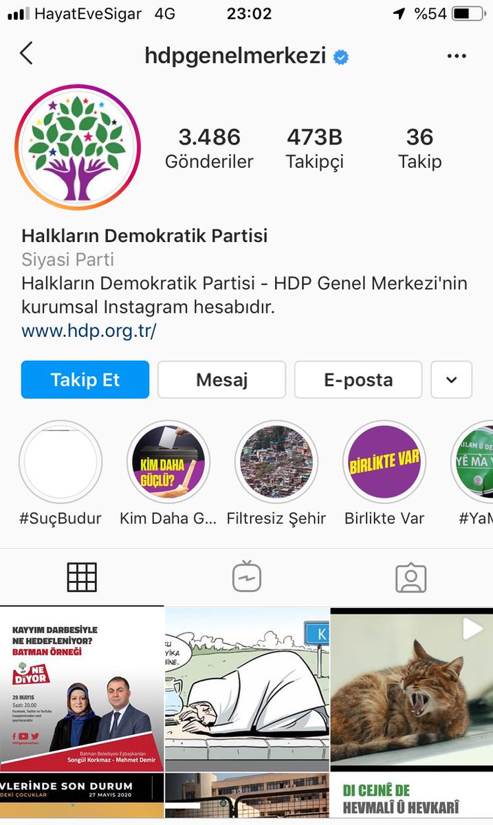 Bütün Türkiye İstanbul’un Fethini Fetih Sureleriyle Kutlarken, bu iki Partiden Kutlama mesajı göremezsiniz. Avrupa’nın Satılmış Uşakları şimdi de Bu Mübarek geceyi manüplasyon ediyorlar. 

Reisten Korkmayanları bilelim ki Tasmalarını takalım. #ErdogandanKorkmuyorum