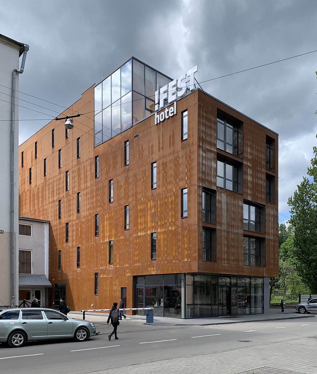 kefasdevelopme1's tweet image. We are proud to introduce You a hotel, which facade is made of #corten steel.
This project was created by our partners, architectural bureau TRDZ.
If You also have a desire to create something unique — contact us in direct or just call right now: +1 773-750-7689
#kefasdevelopment