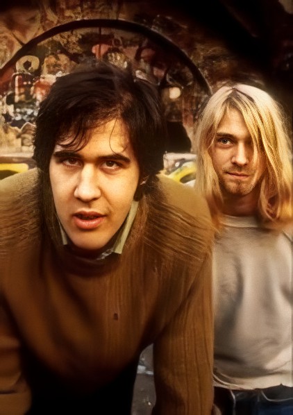  abro hilo de kurt cobain junto a krist novoselic 