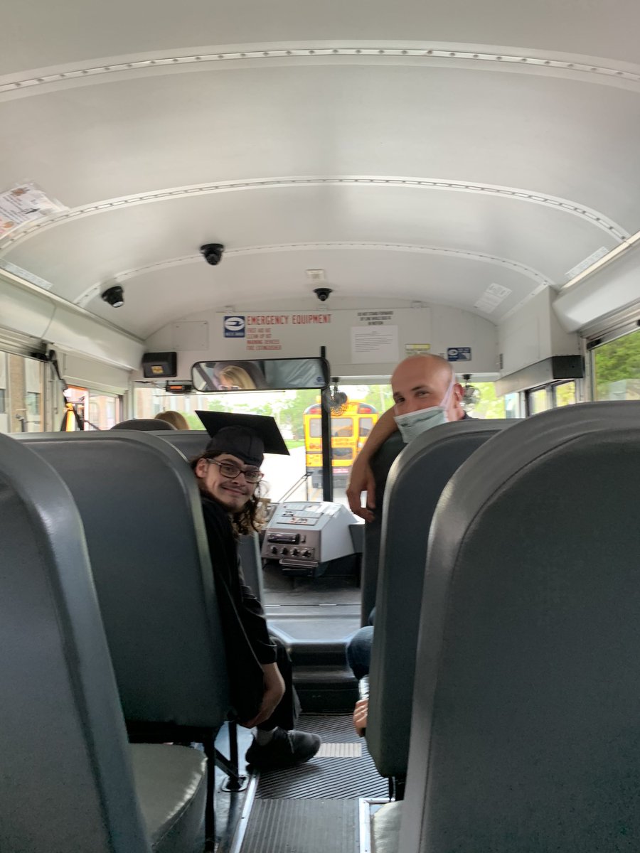 jillbollenbache's tweet photo. Bus number 14
#BHS #classof2020 #TigerPride #Bluffton2020 #BHMSD https://t.co/LbRuvCWI05