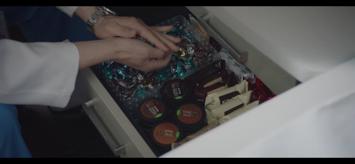 The way he snatched a lot of sweets from Junwan. Good thing Junwan's mind is full of Iksun... because I know he's keeping count. That little shookt moment when Ikjun opened Jeongwon's drawer and the way he carefully closed it...and the church sound? Solid!   #HospitalPlaylist