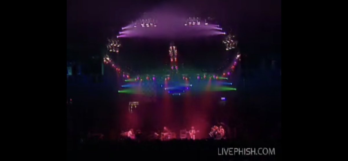 _dennis_system's tweet image. Saturday 5/30: wake up with the dead 10/19/71 &amp;amp; JGB 11/24/91. Tomorrow’s phish show is 12/1/95, a dec 95 monster!  #fall95 #dec95 #phishvideoproject #hershey 
cytu.be/r/drbjr320