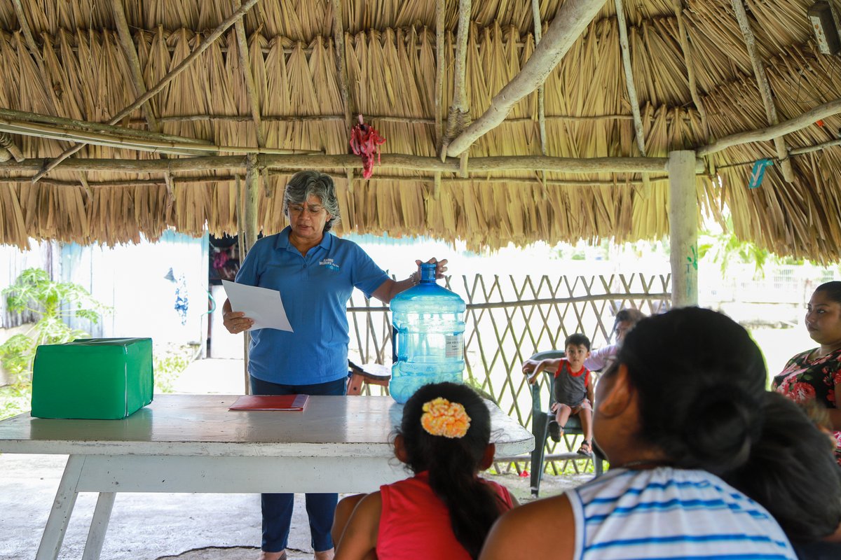 LWW_LCWF's tweet photo. Local in-country health educators ensure that the message of clean water and clean hands is communicated in the best possible way for understanding and implementation.  Clean water + clean hands = Healthy Bodies https://t.co/kM8boDfYSu