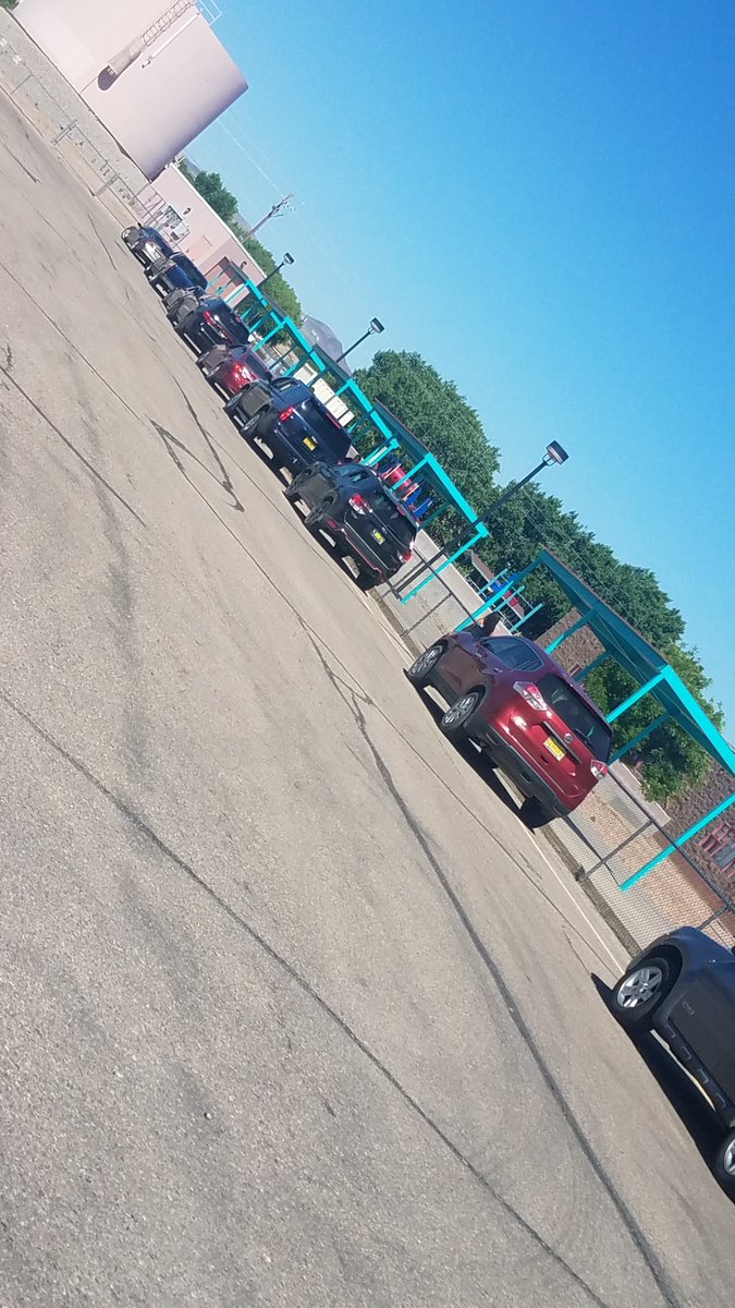 Karla Dow tweet media