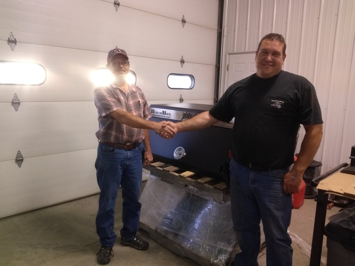 mark_baumgart's tweet photo. Thanks to Eric @ southeast Iowa diesel, Mike Booth from Booth feedlots in neigh Nebraska, and Randall Smith from Elba Nebraska for getting a #BaumBox this week! https://t.co/2xePSTwZfn
