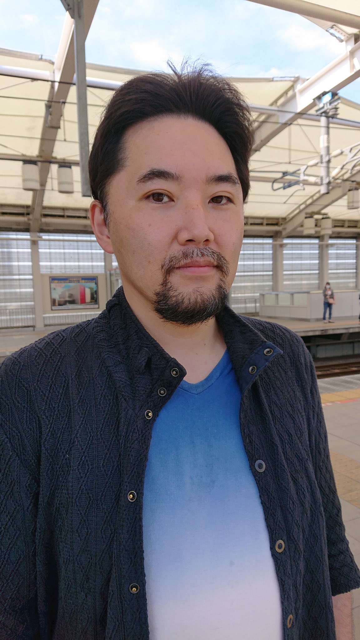 谷井 茂文 髭剃り第一弾 元バスケ部らしく バスケット選手っぽくしてみました 写真は田臥勇太選手と 元日本代表の長谷川誠さんです T Co Ho56a9jukk Twitter